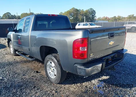 2011 Chevrolet Silverado 1500 Lt z USA, uszkodzony, nr VIN 1GCRCSE05BZ308895